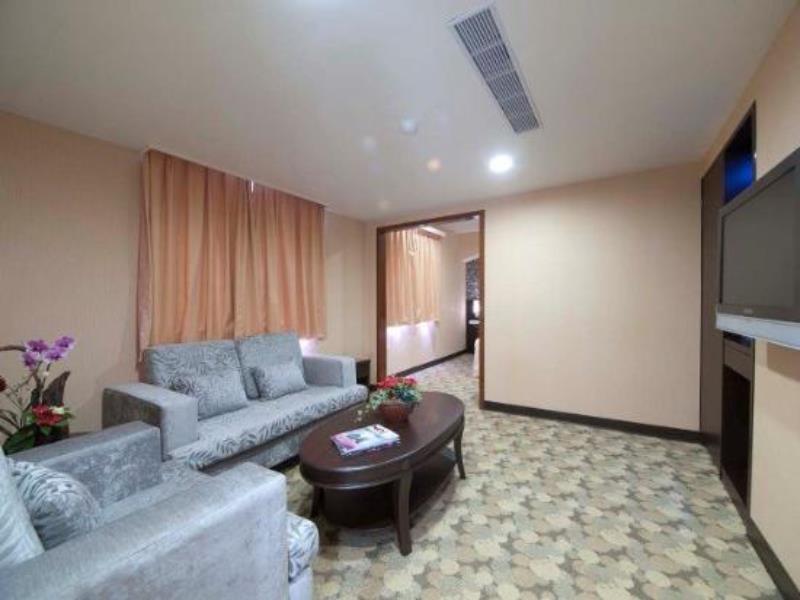 Metropolis Hotel Taoyuan Exterior foto